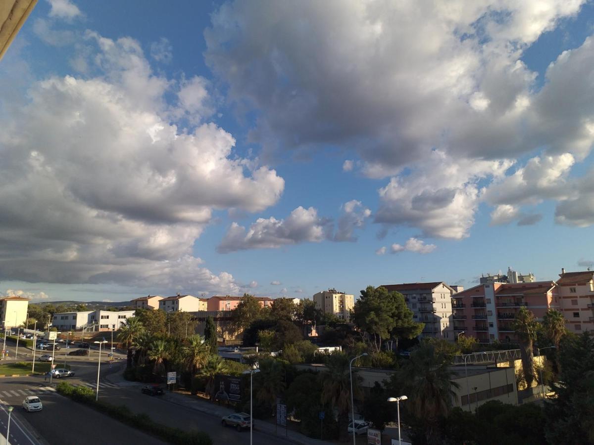 Galana e Pepaustina - ospedali, mare, università Appartamento Sassari Esterno foto